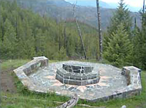 The Clayton Gulch memorial is on the ridge to the north and just above the gulch where the actual fatality site is located. This is the second memorial built in 1938 by the CCCs.