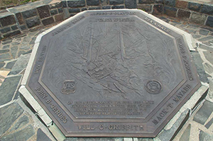 The plaque on the Clayton Gulch memorial.